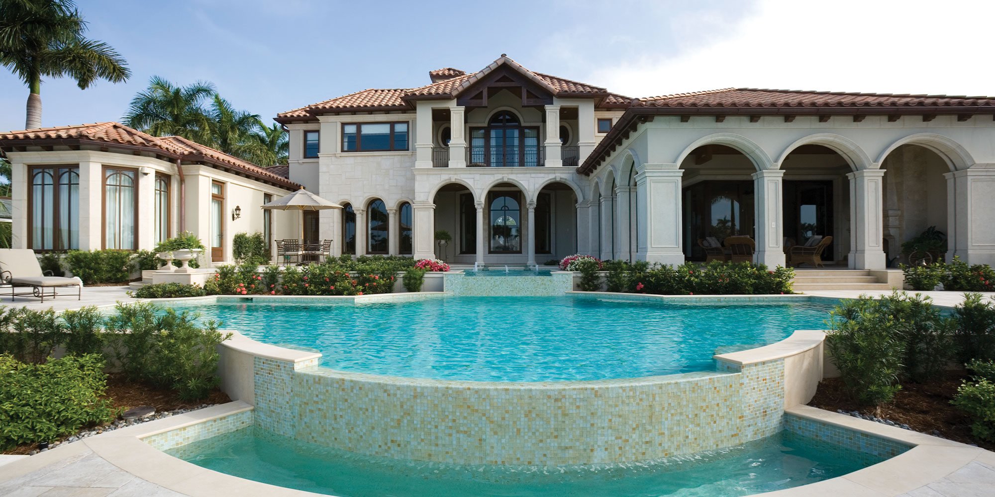 Florida mansion with pool